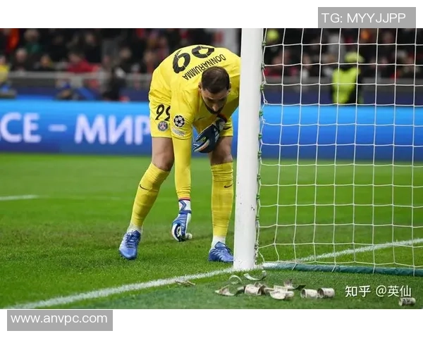 欧冠激战：AC米兰小胜巴黎圣日耳曼帽子戏法引发争议判罚热议