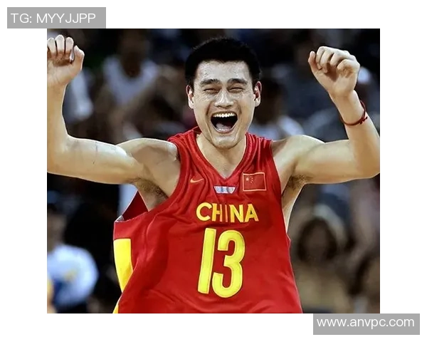 姚明抵达韩国参加篮球交流活动引发热烈反响与球迷期待