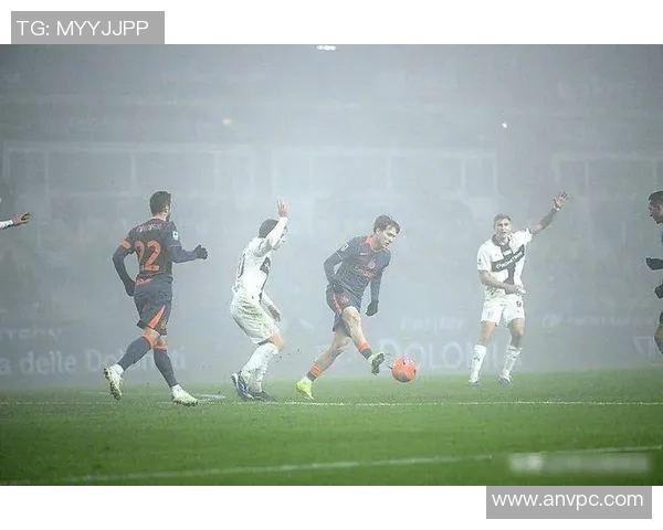 欧冠激战：拜仁狂胜国米六球红牌事件引发全场热议与十大精彩进球回顾