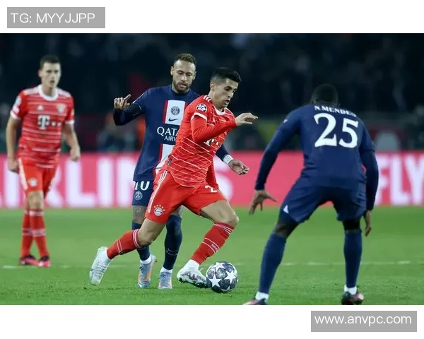 欧冠激战：巴黎圣日耳曼逆转拜仁全场沸腾的精彩瞬间分析